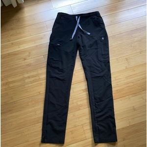 Figs Yola skinny extra small, tall, scrub pants, excellent used condition